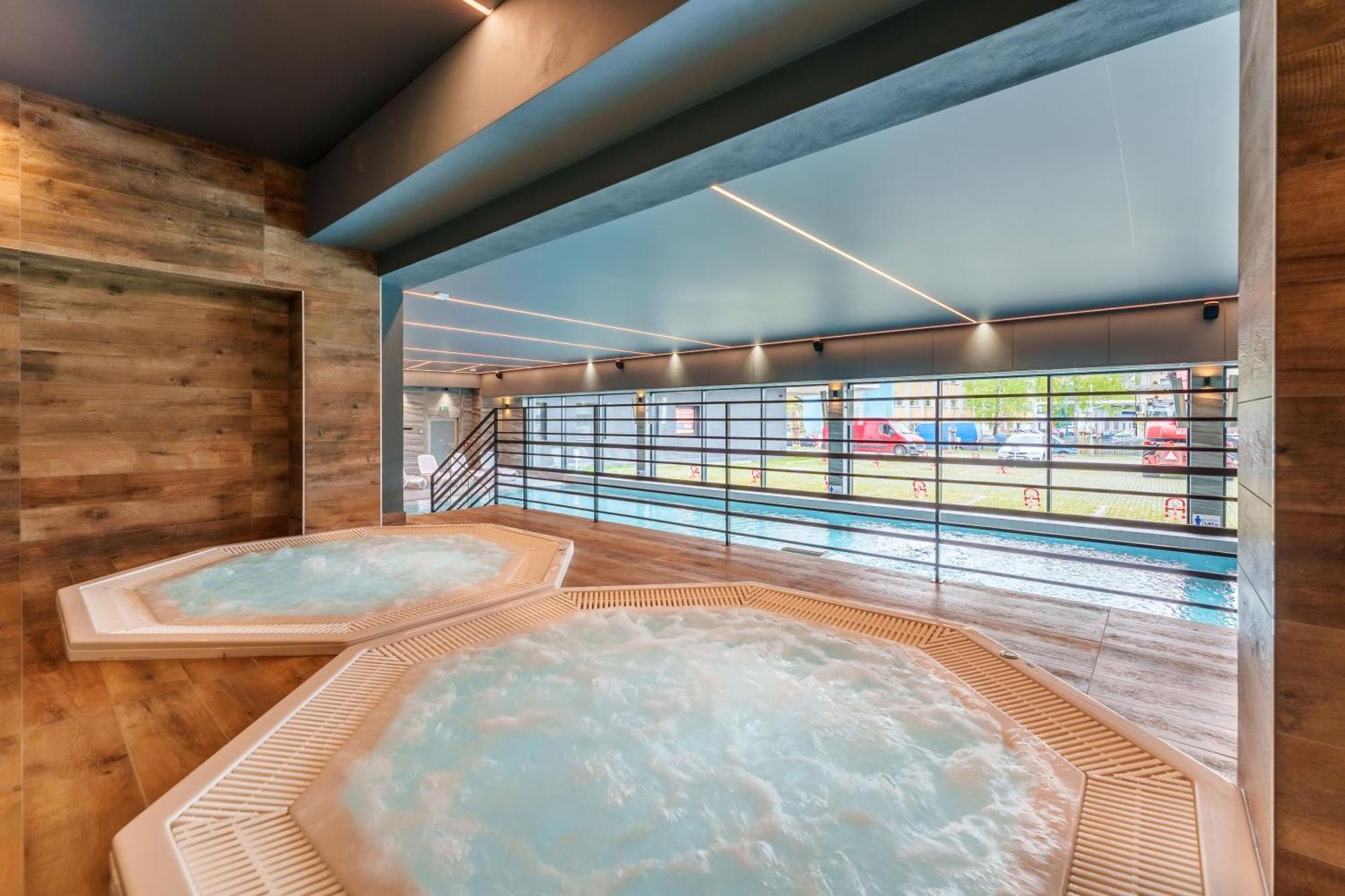 Delux Kasprowicza 20c Prywatny Parking Basen Sauna Oraz Silownia W Cenie Apartament